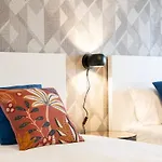 Modern 2bdr Flat In The City's Heart! * Lizbona