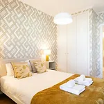 Modern 2bdr Flat In The City's Heart! Apartment Lisbon