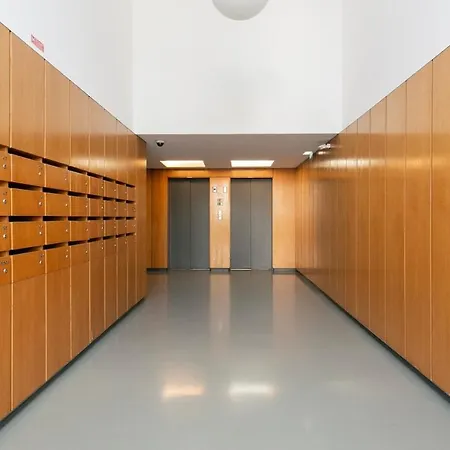 Modern 2bdr Flat In The City's Heart! * Lizbona