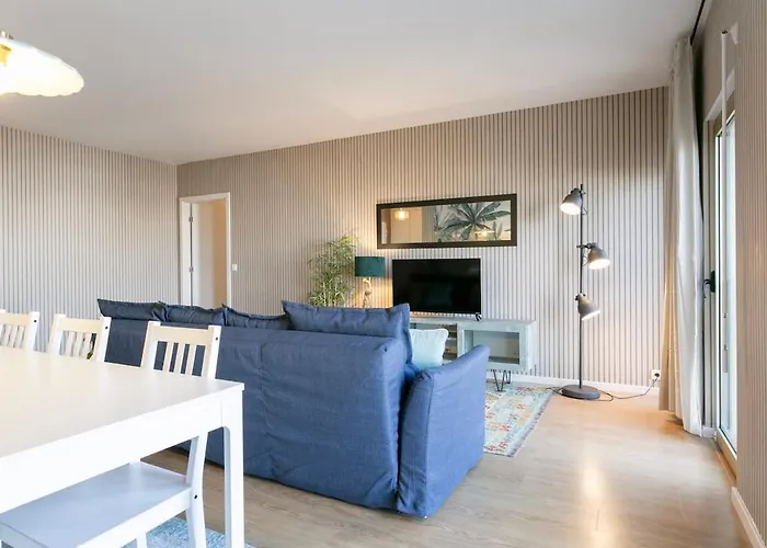Modern 2bdr Flat In The City's Heart! Lisboa