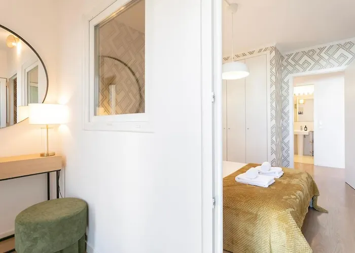 Modern 2bdr Flat In The City's Heart! * Lisboa