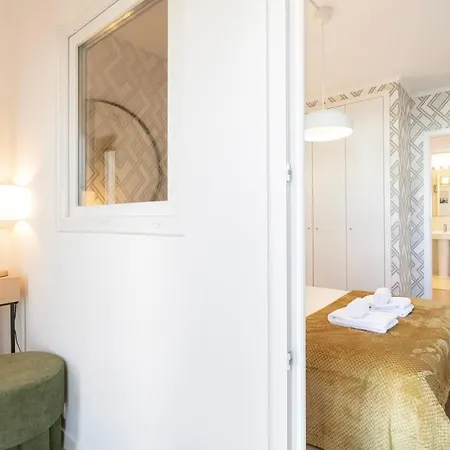 Modern 2bdr Flat In The City's Heart! * Lisbon